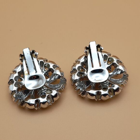 Vintage AB Blue Rhinestone Faux Pearl Clip Earrings 1960s - Picture 10 of 11